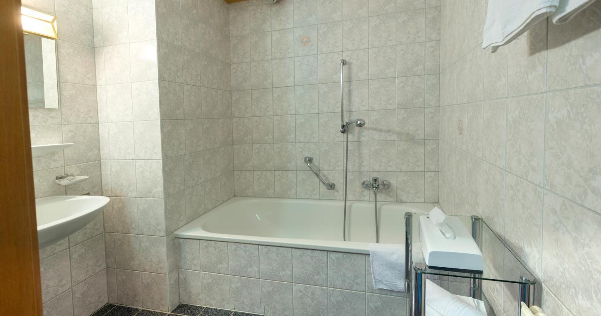 Hotel Simmerlwirt Niederau Bilik gambar